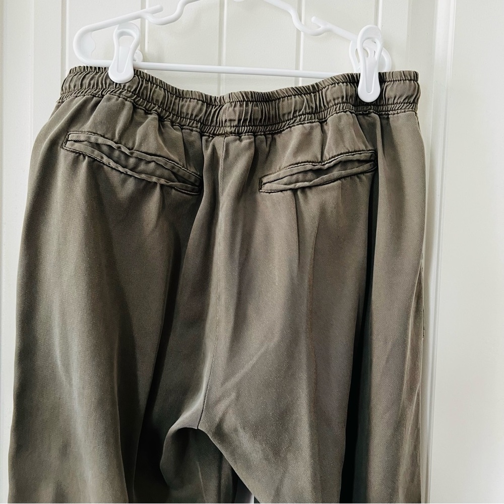 Thread & Supply size small olive green pull on joggers draw string elastic waist - Picture 5 of 12